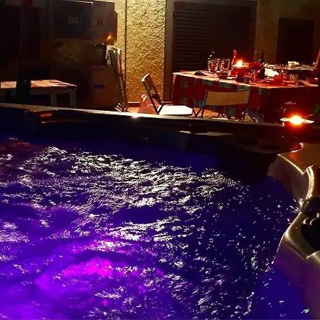 Le Tartarughe Penzion Magliano in Toscana
